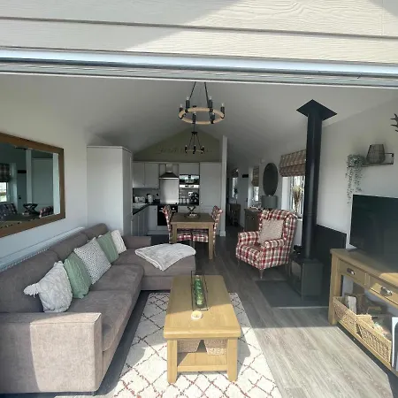 Secret Of Eden View * Filey